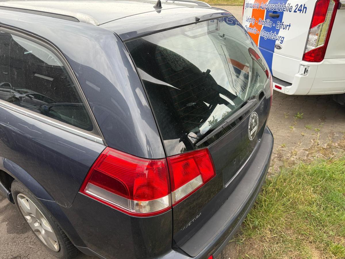 Opel Vectra C original Heckklappe mit Scheibe Z168 Metroblau Caravan Rohbau BJ06